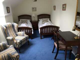 Гостевой дом Donard Demesne Dún Ard Двухместный номер с 2 отдельными кроватями и ванной комнатой-3